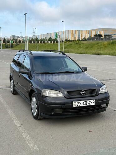 Opel Astra-11