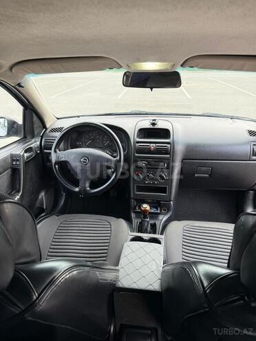 Opel Astra-4