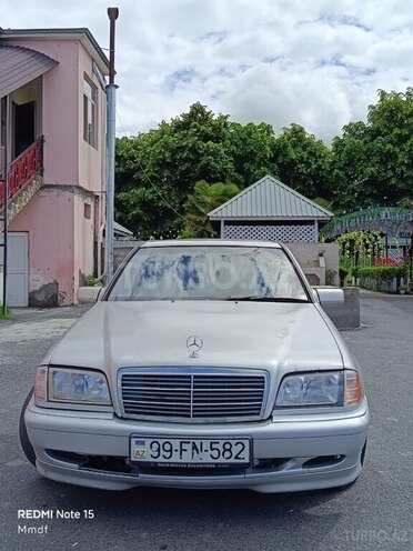 Mercedes C 200-4