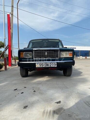 LADA (VAZ) 2107-1