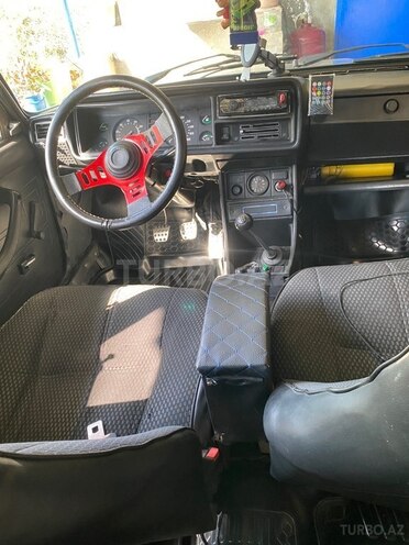 LADA (VAZ) 2107-13