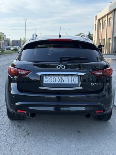 Infiniti FX50-3