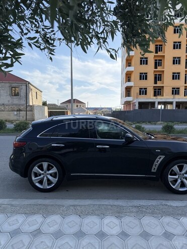 Infiniti FX50-5
