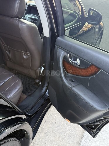 Infiniti FX50-14