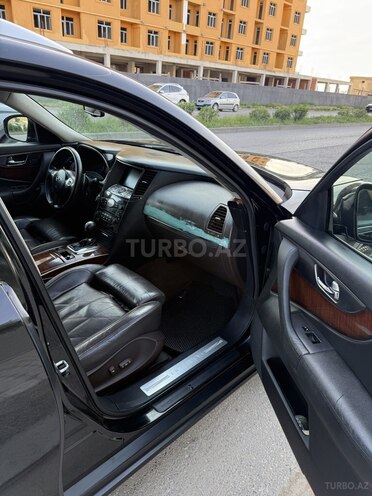 Infiniti FX50-15