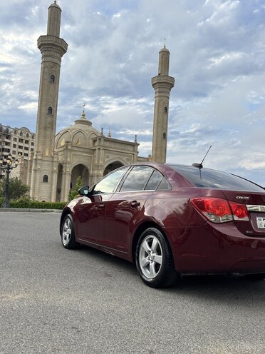 Chevrolet Cruze-8