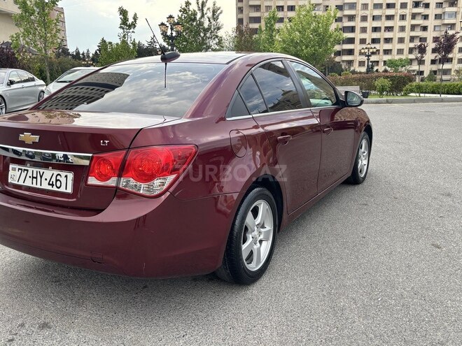 Chevrolet Cruze-9