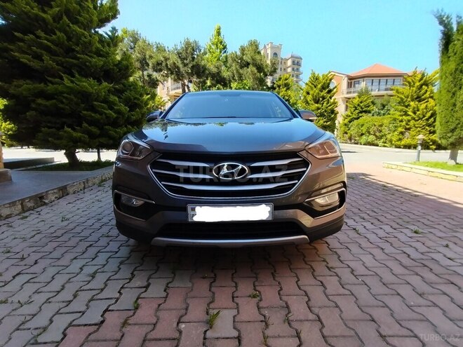 Hyundai Santa Fe-1