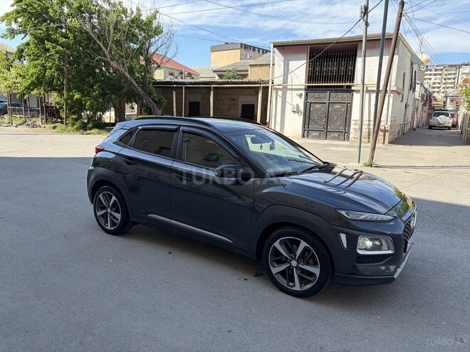 Hyundai Kona-2