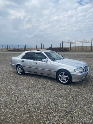 Mercedes C 180-2