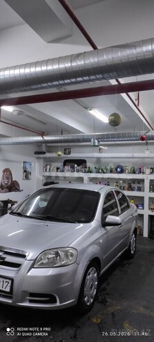 Chevrolet Aveo-8