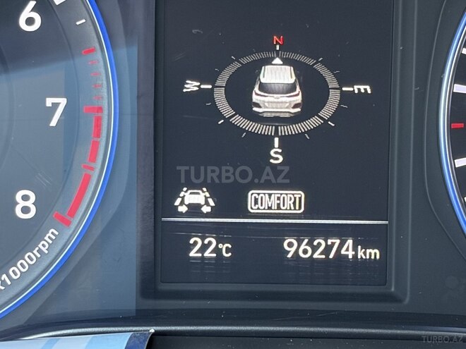 Hyundai Kona-15