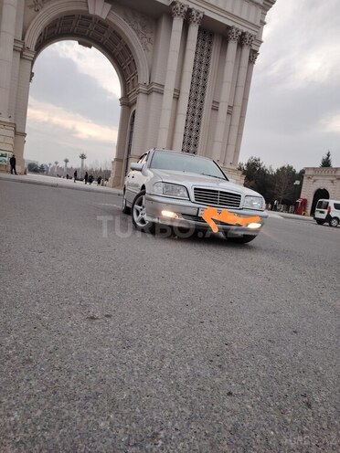 Mercedes C 180-1