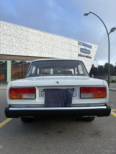 LADA (VAZ) 2107-5