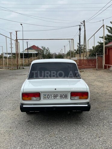 LADA (VAZ) 2107-5