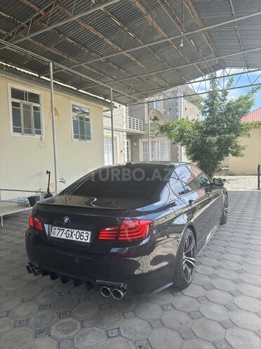 BMW 528-7