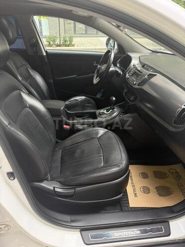 Kia Sportage-12