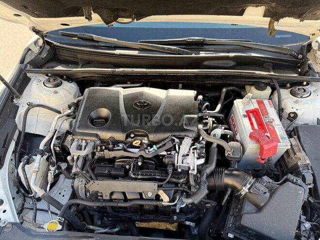 Toyota Camry-8