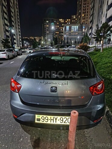 SEAT Ibiza-5