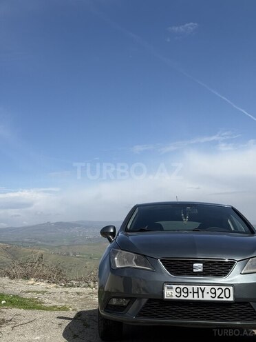 SEAT Ibiza-9