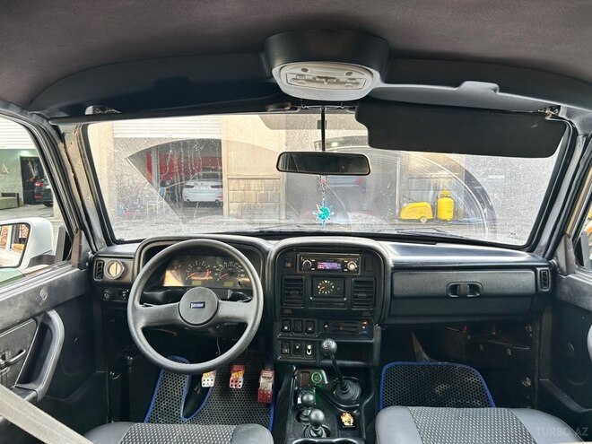 LADA (VAZ) Niva-7