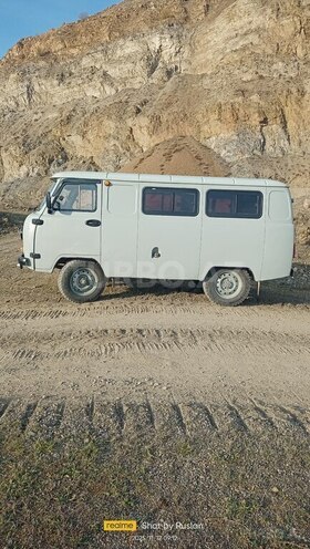 UAZ 3303-2