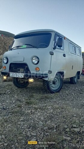 UAZ 3303-4