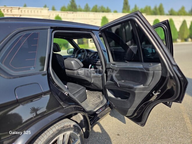 BMW X5 M-9