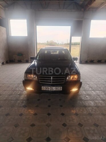 Mercedes C 200-2