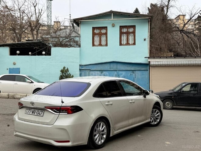 Toyota Corolla-19