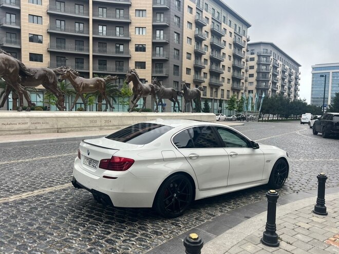 BMW 528-7