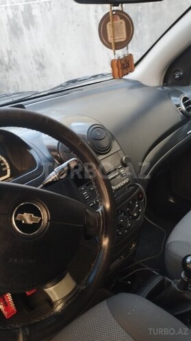 Chevrolet Aveo-15