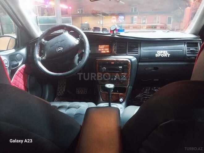 Opel Vectra-10