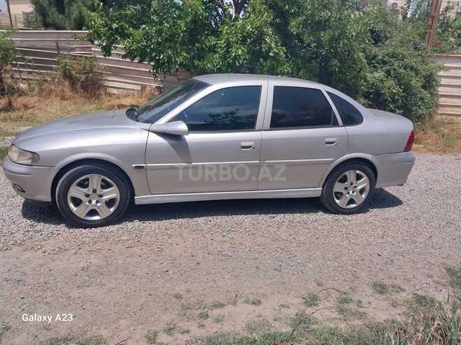 Opel Vectra-2