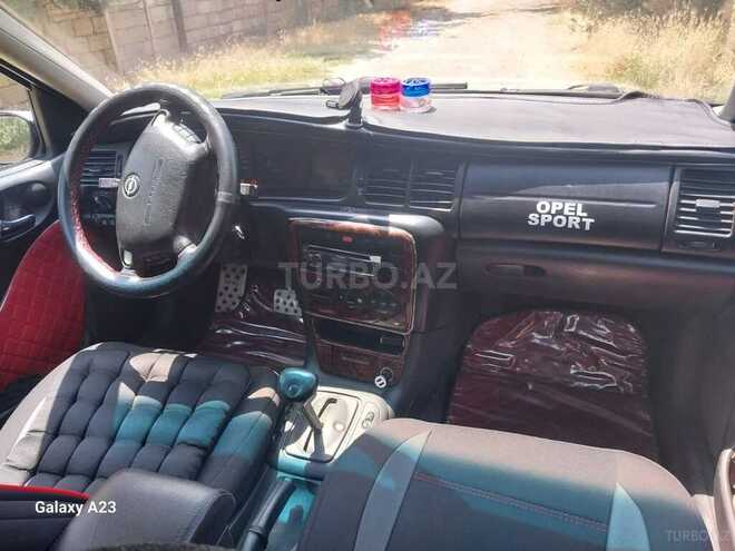 Opel Vectra-7