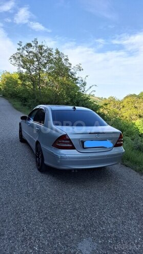 Mercedes C 200-10