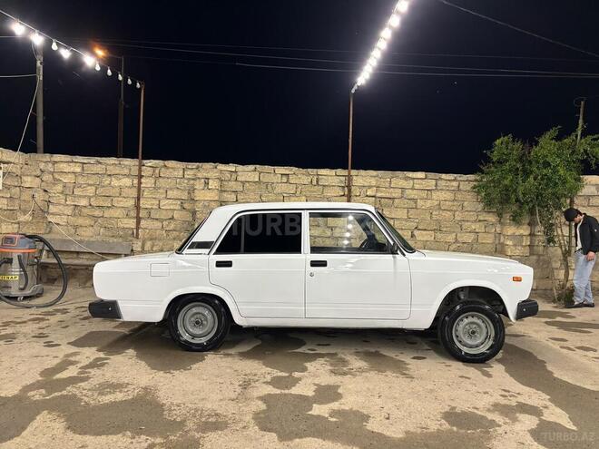 LADA (VAZ) 2107-5