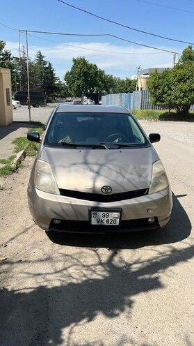 Toyota Prius-1