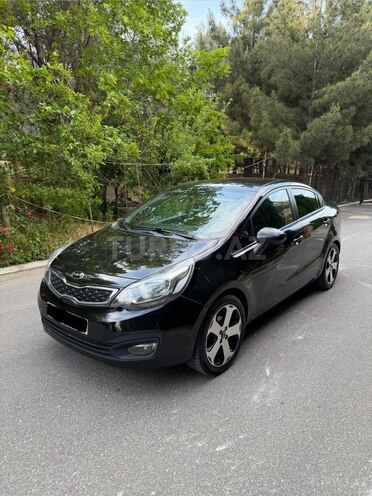 Kia Rio-2