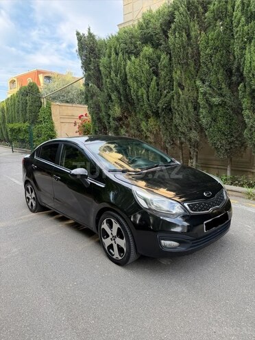 Kia Rio-1