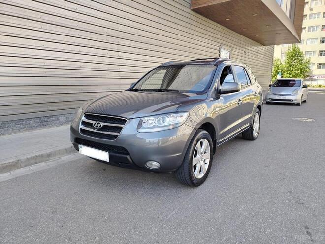 Hyundai Santa Fe-18