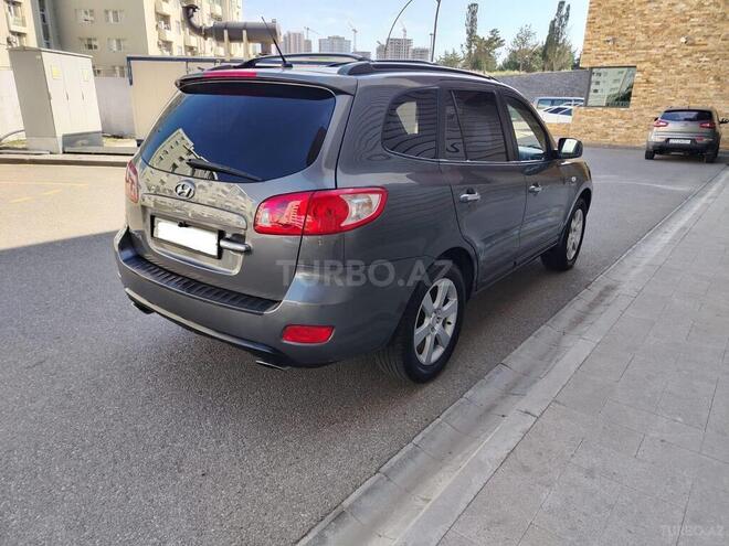 Hyundai Santa Fe-16