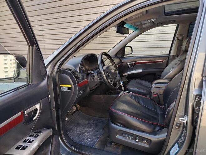 Hyundai Santa Fe-6