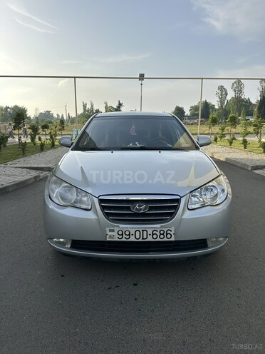 Hyundai Avante-1