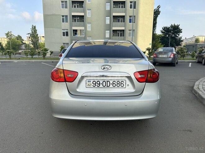 Hyundai Avante-2