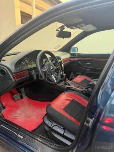 BMW 528-10