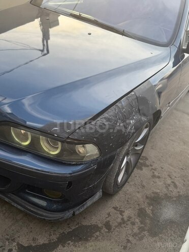 BMW 528-6