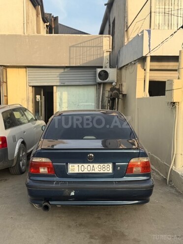 BMW 528-8