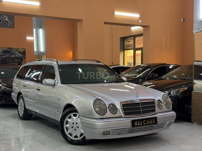 Mercedes E 240-7