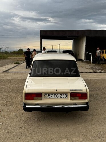LADA (VAZ) 2107-4
